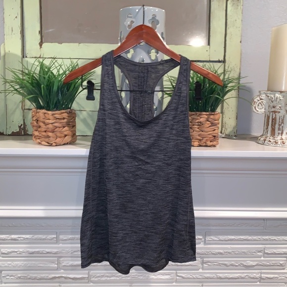 Lululemon Heather Gray Scoop Neck Racerback Tank Size 4 - Picture 3 of 3
